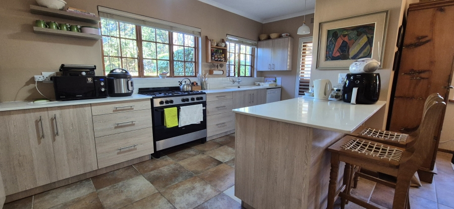 4 Bedroom Property for Sale in Table View Western Cape